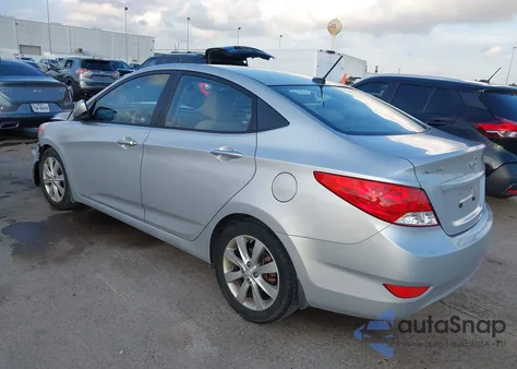 2014 Hyundai Accent Gls z USA, uszkodzony, nr VIN KMHCU4AEXEU751105